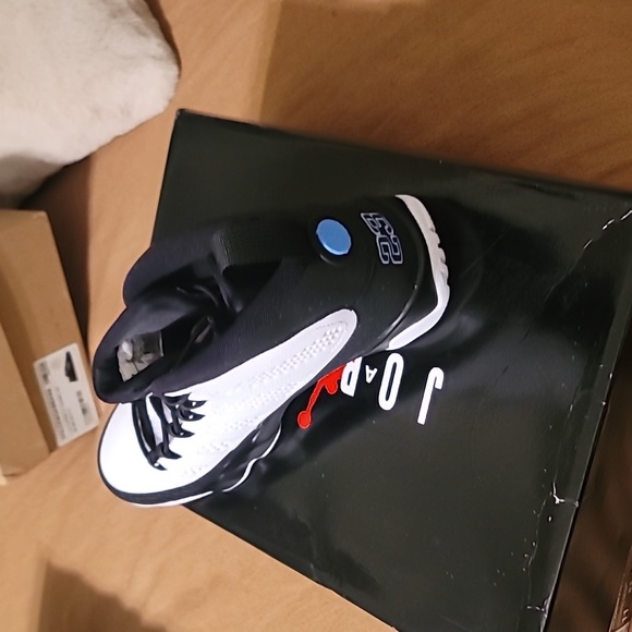 Jordan Retro 9 - Picture 2 of 3